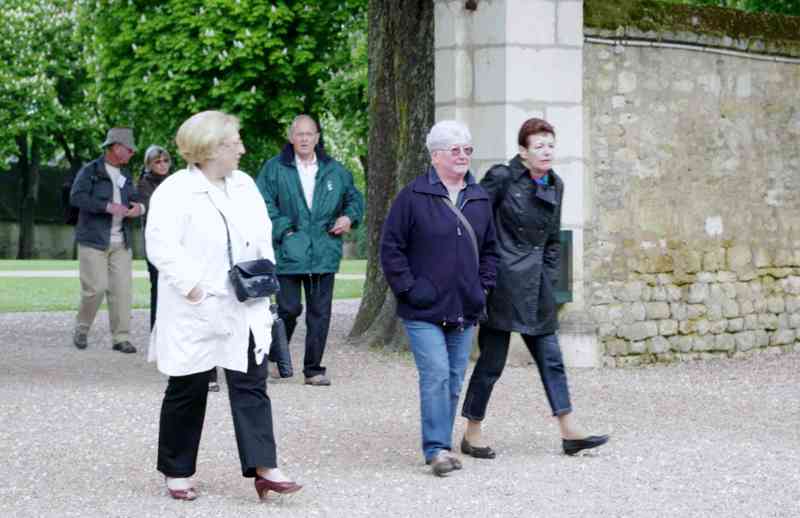 6_IMGP6004 (Balvay).jpg - ... dehors...